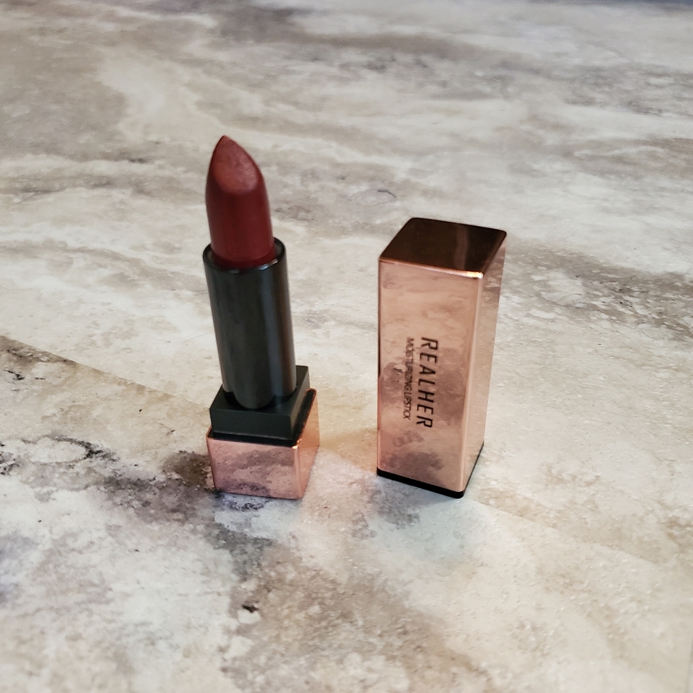 RealHer Moisturizing Lipstick in "I Am Powerful"
